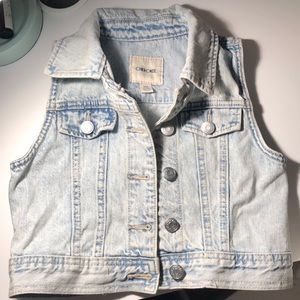 Cherokee light blue jean vest